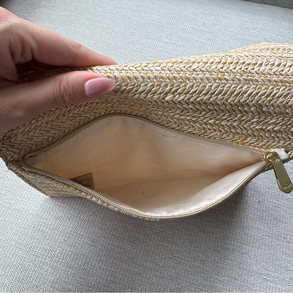 Dior Raffia Clutch - Picture 5 of 6